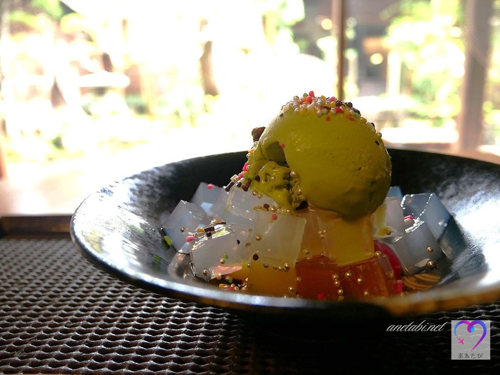 カフェ・町家さいとうで注文したクリームあんみつ（抹茶）